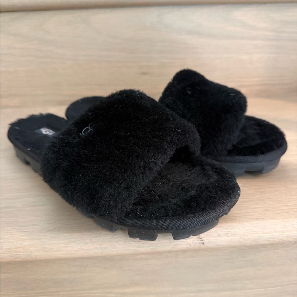 UGG Black Fuzzy Slippers